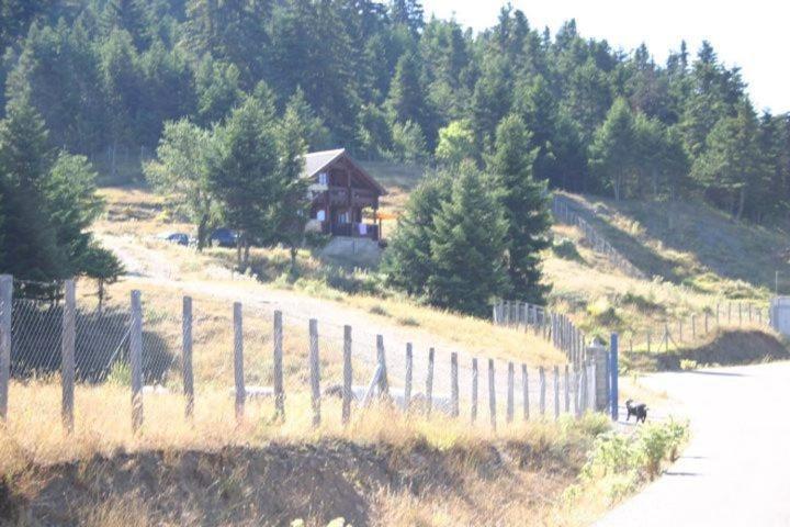Katafygio Chalet, Krikello Krikellon Bagian luar foto